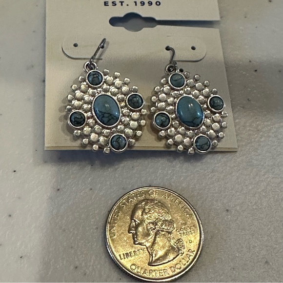 NWT Lucky Brand earrings silver tone dangle textured w/ faux turquoise cabochons - Picture 6 of 8